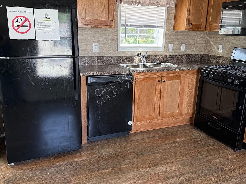 1st image of 122 Terrace Ct