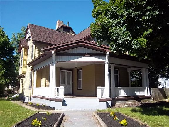 4th image of 302 Lake Ave