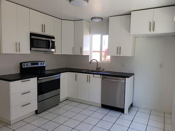 2nd image of 198 Cheris Dr