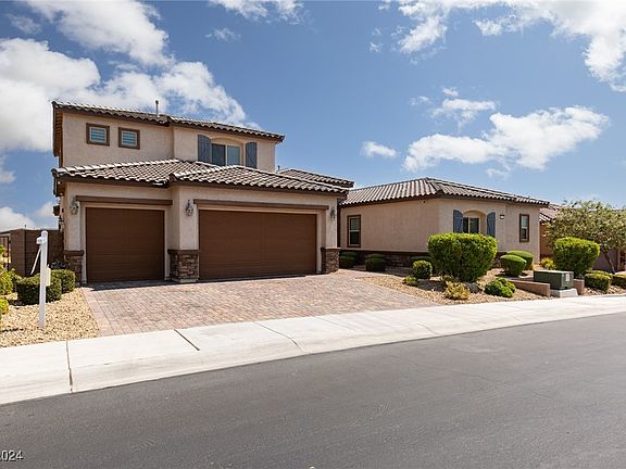 3rd image of 6370 Goldstrike Canyon St
