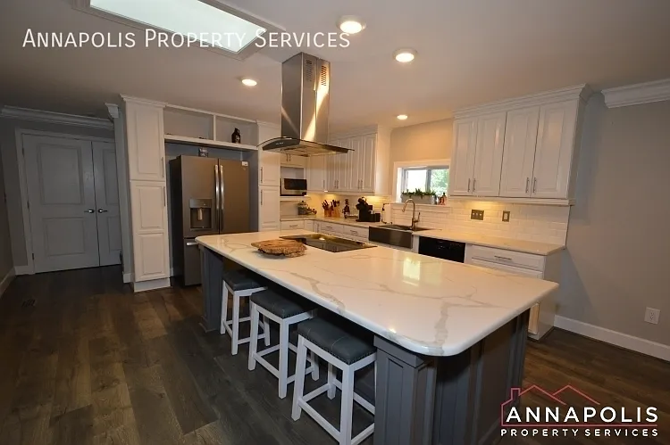 816 Maple Rd — Photo 4