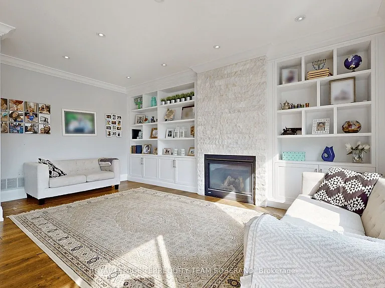 17 Southgate Ave — Photo 12