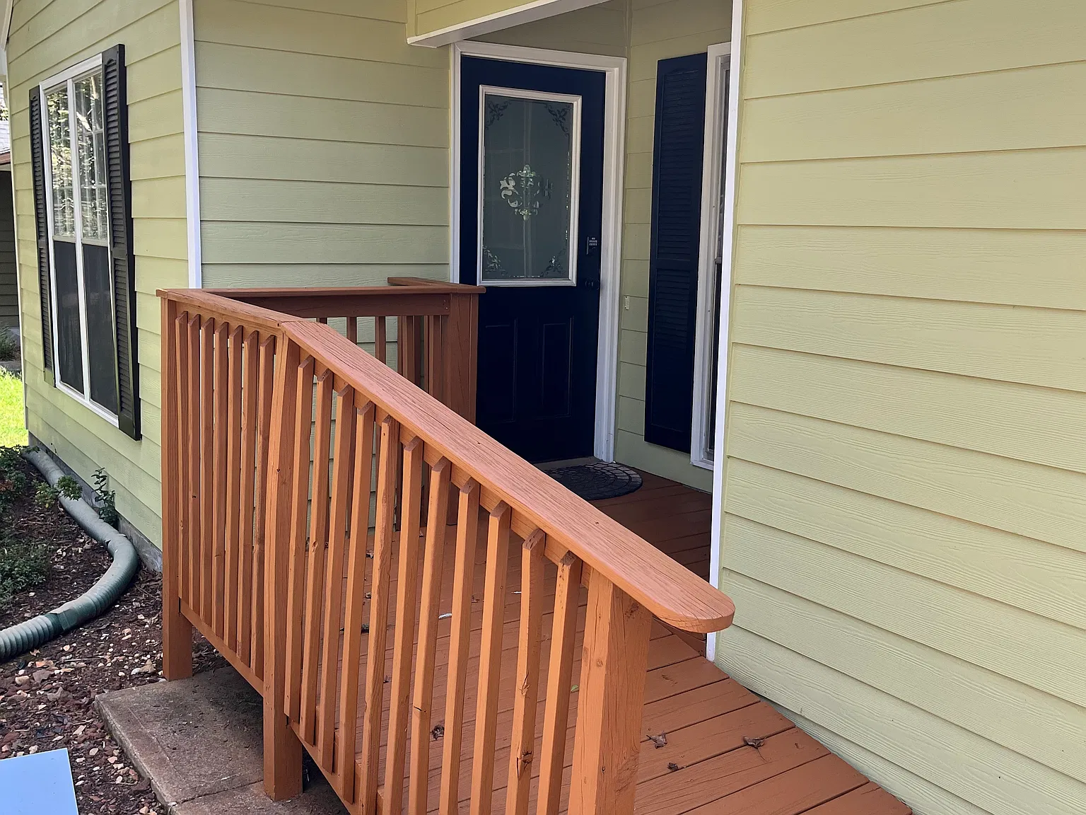 3 bed, 1200 sqft, $1,800 — Photo 4