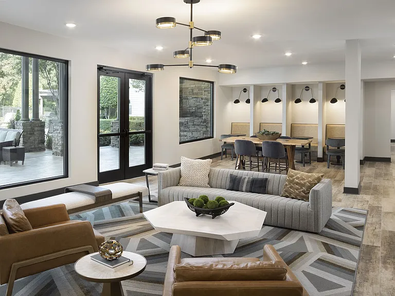 Camden Crest — Photo 31