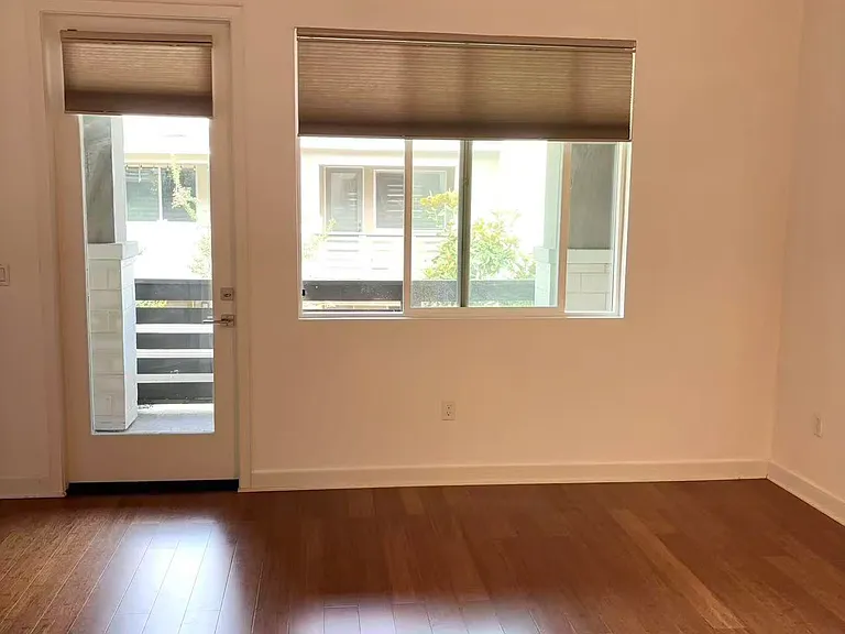 2825 Lily Ln — Photo 26