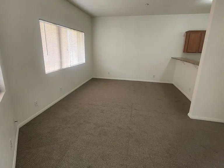 200 S 13th St #310 — Photo 3
