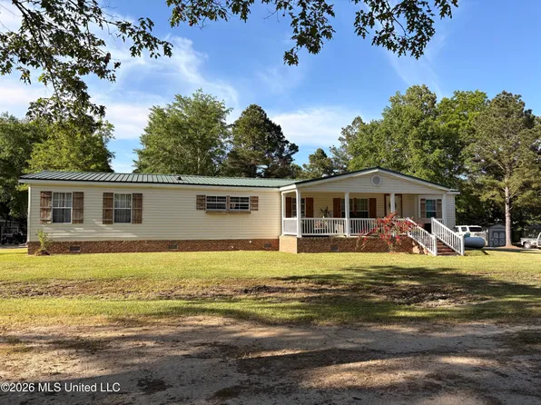 109 Prairie Creek Rd, Morton, MS 39117