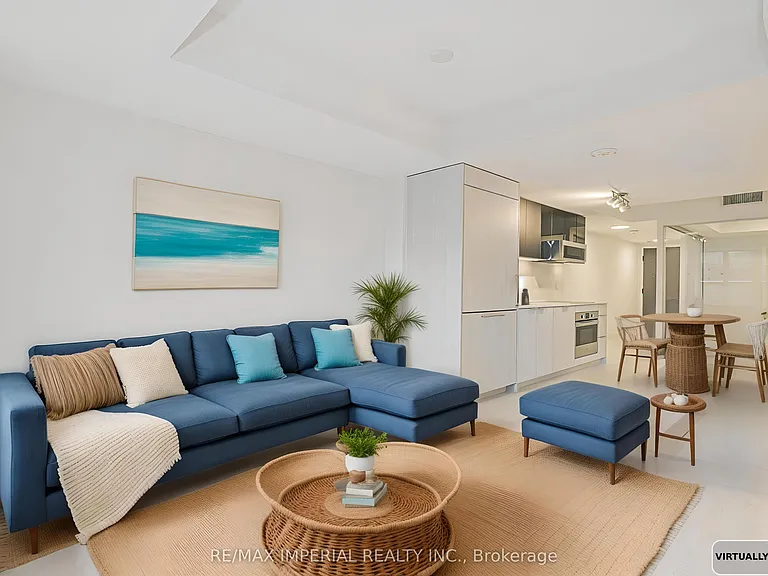 308 Jarvis St #305 — Photo 15