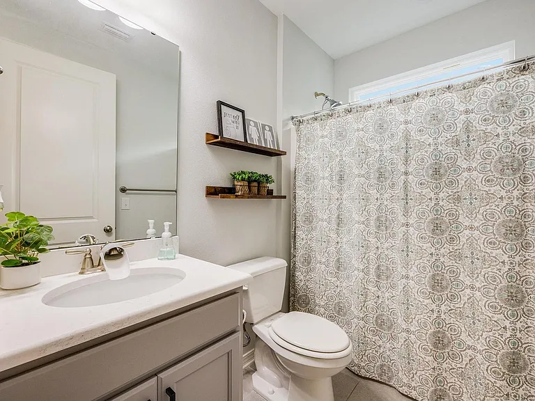 130 Creve Core Dr — Photo 29