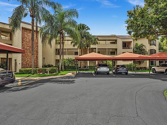 2nd image of 7508 LA PAZ Boulevard #204
