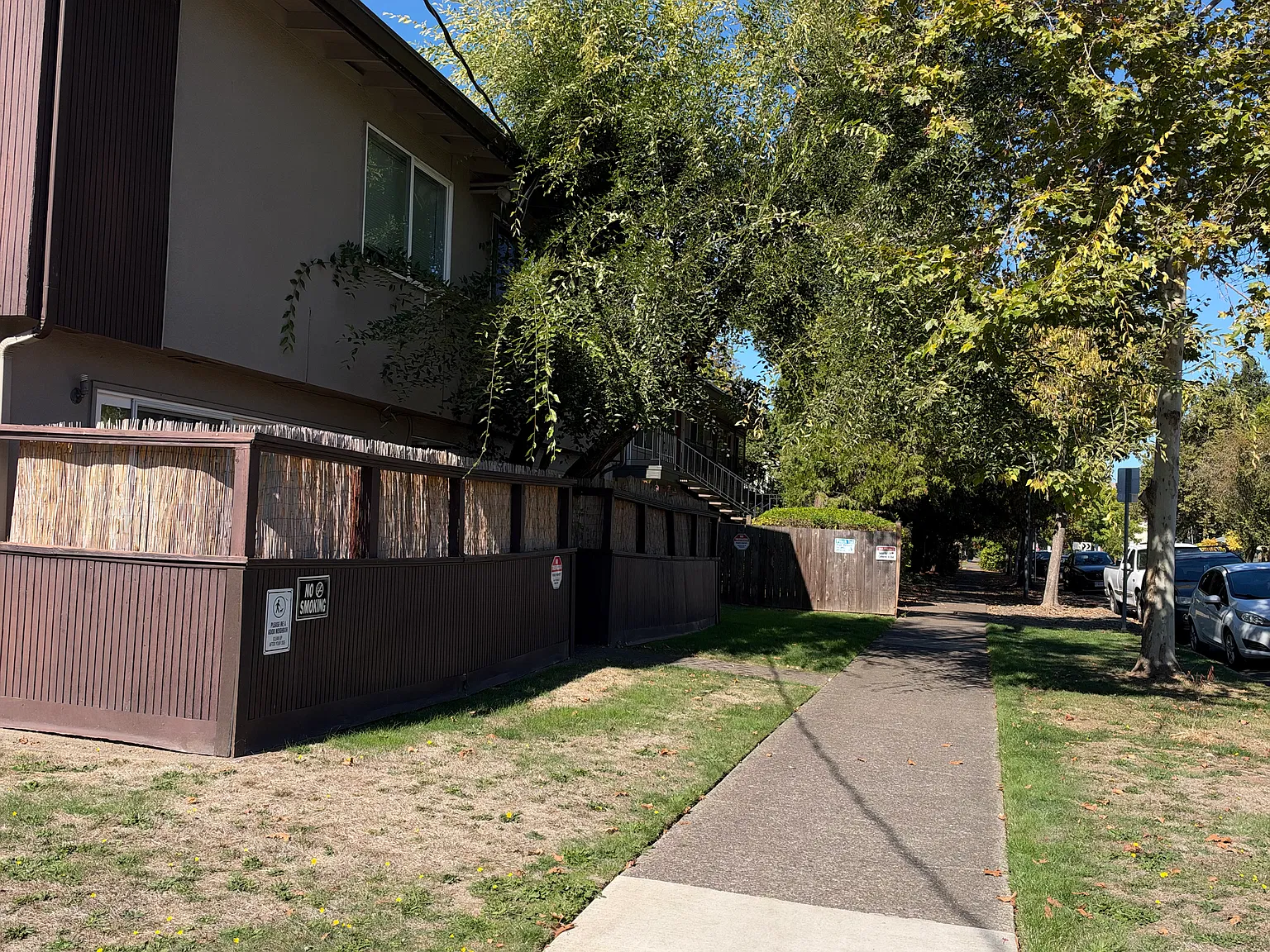 2 bed, 1.5 bath, 1020 sqft, $1,500 — Photo 3