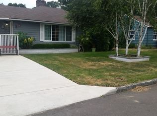 650 E Dartmouth St, Gladstone, OR 97027
