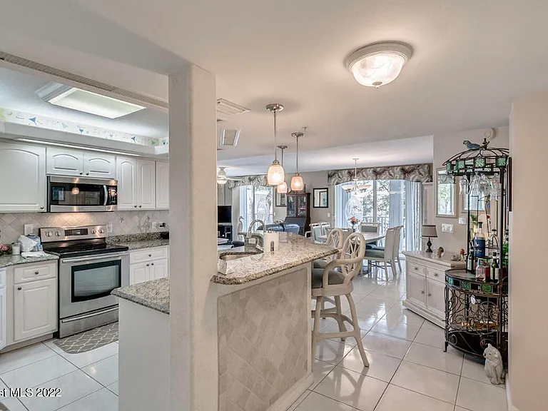 811 Del Rio Way #201 — Photo 7