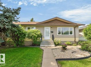 13526 91st St NW, Edmonton, AB T5E 3R1