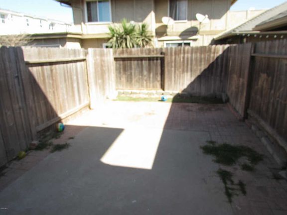 5th image of 1941 Fisher Dr APT C