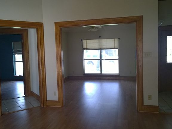 4th image of 7416 N 20th St