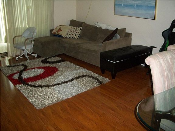 3rd image of 4550 NW 18th Avenue #409