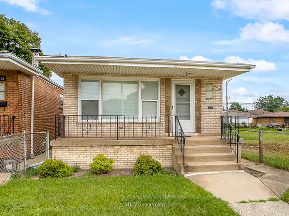 11241 S Green Bay Ave, Chicago, IL 60617