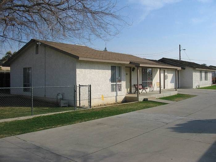 2nd image of 1207 McCurdy Dr