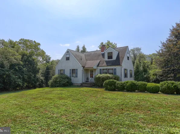 102 Kings Hwy, Marysville, PA 17053