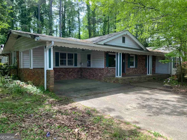 860 Carter Rd, Jonesboro, GA 30238