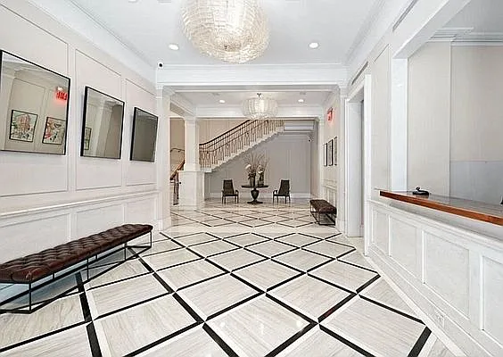 Rented by REAL New York | media 32