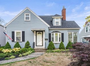 154 Stonecliff Dr, Rochester, NY 14616