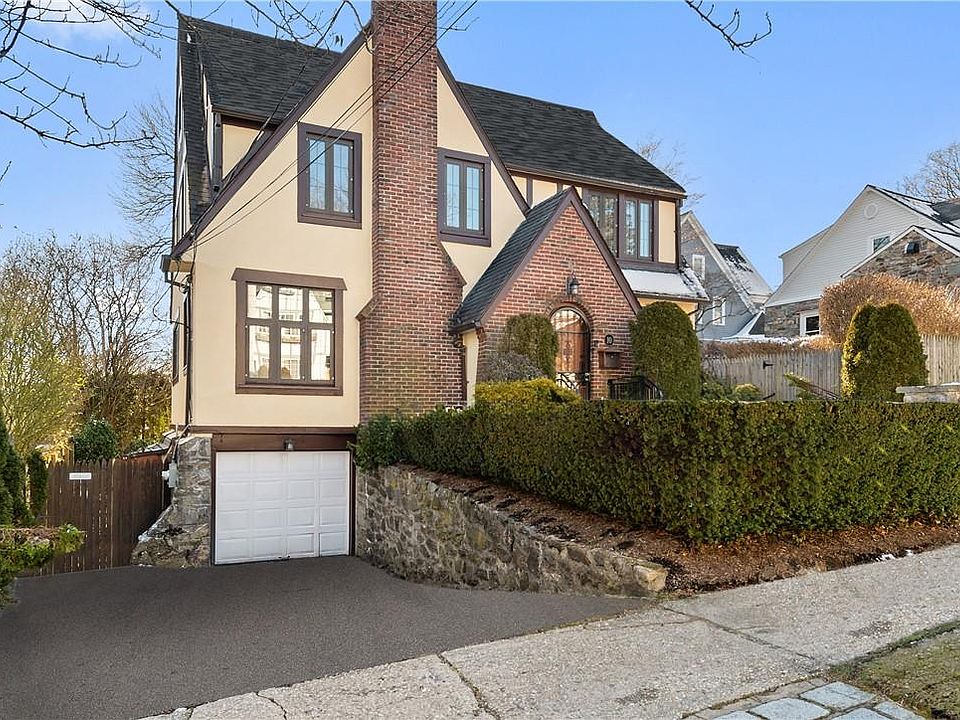 1st image of 10 Healey Place