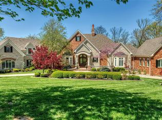 12 Upper Whitmoor Dr, Weldon Spring, MO 63304