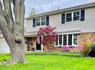 1617 W Teton Dr, Peoria, IL