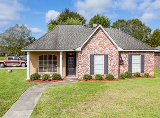 16065 Kirtley Ave, Prairieville, LA 70769