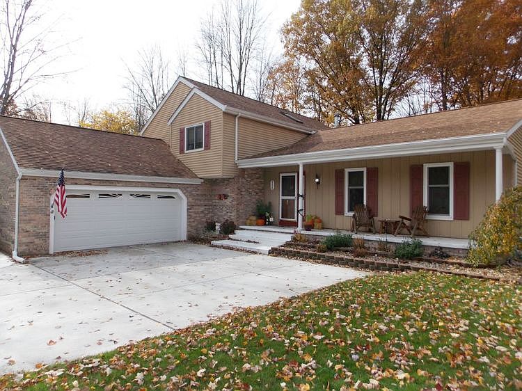 1st image of 3125 Camberley Ln
