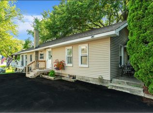 6514 Bennett Lake Rd, Fenton, MI 48430