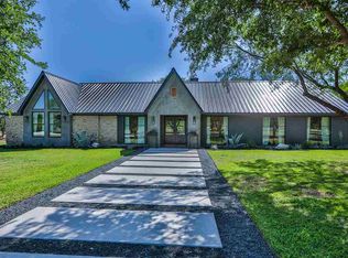 198 Quail Mdws, China Spring, TX 76633