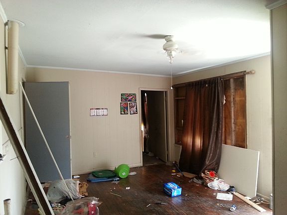 3rd image of 702 Brady Blvd