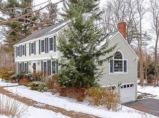 10 Greybirch Rd, Andover, MA 01810