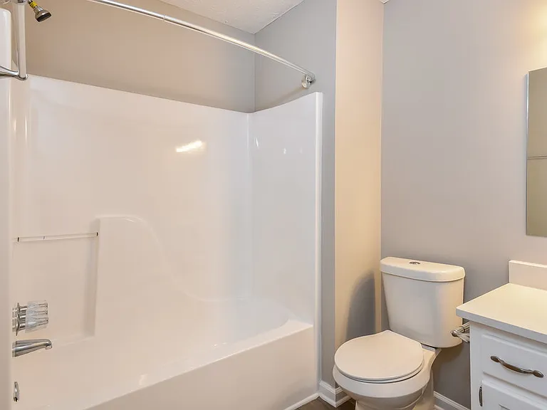 580 Toonigh Rd — Photo 16