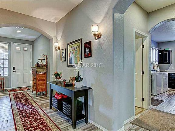 2nd image of 3832 Riviera Regal Ave