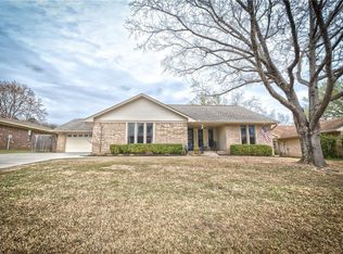 8113 Williamsburg Rd, Fort Smith, AR 72903