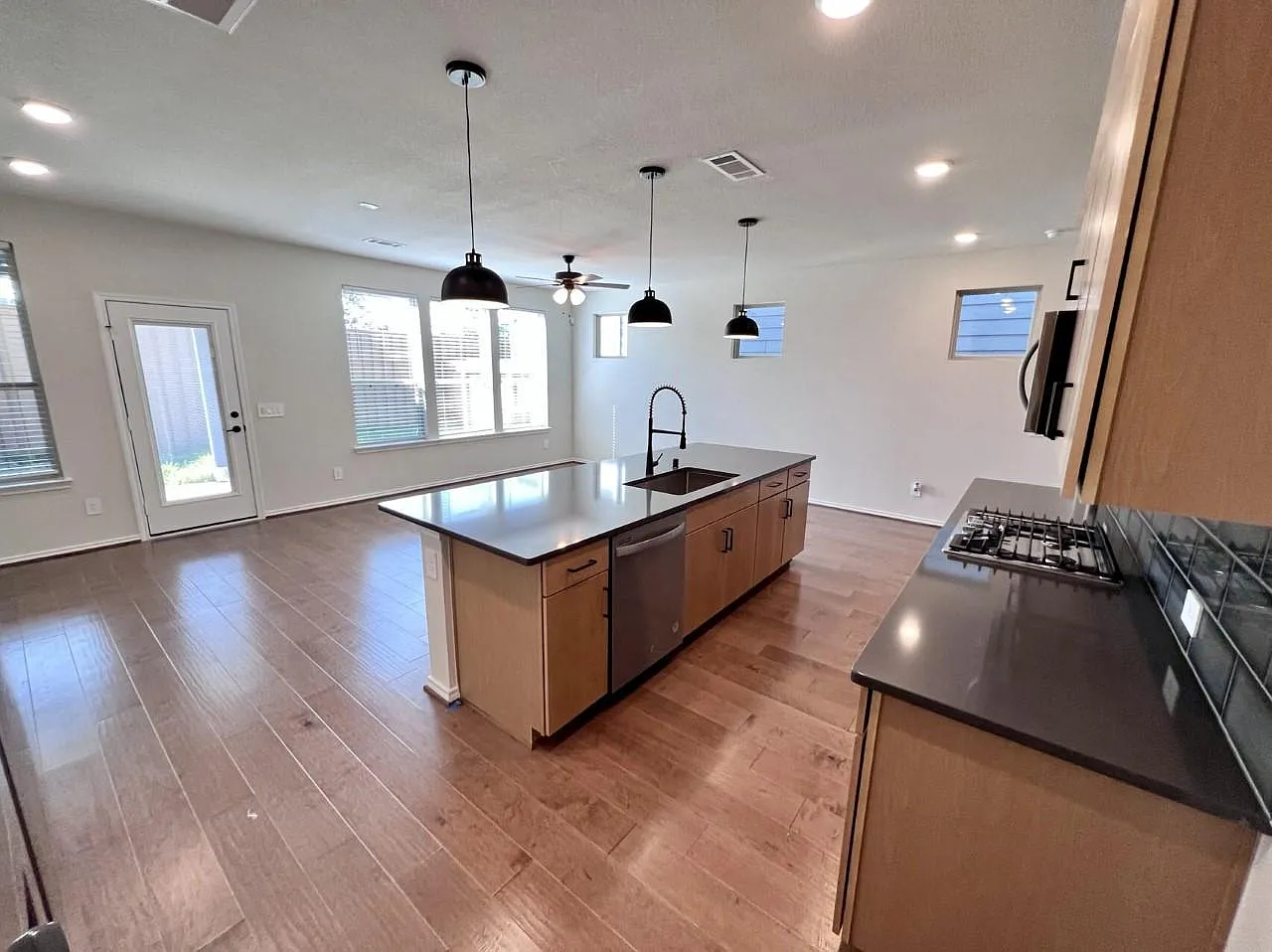 10408 Marston Vineyard Dr — Photo 3