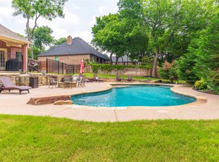 1621 Cimarron Trl, Midlothian, TX 76065