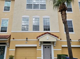 3127 Bayshore Oaks Dr, Tampa, FL 33611