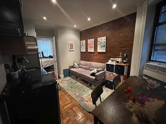 Rented by Nest Seekers International | media 1