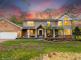 71030 E Pond Creek Dr, Romeo, MI 48065