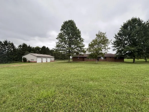 2017 Hazelton Etna Rd SW, Pataskala, OH 43062