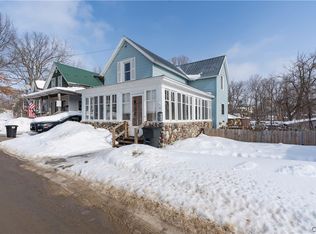 8 2nd St, Alexandria Bay, NY 13607