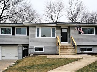 1019 Wellman Ave, Montgomery, IL 60538