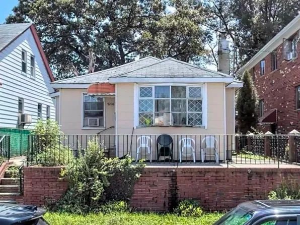 9216 25th Avenue, East Elmhurst, NY 11369