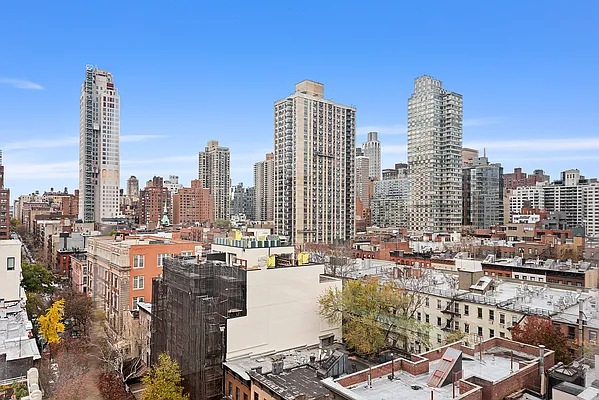 Sold by Compass | media 2