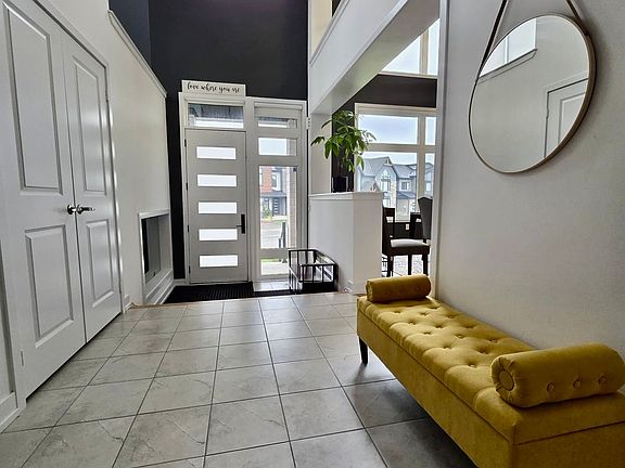 4th image of 149 Springside Cres